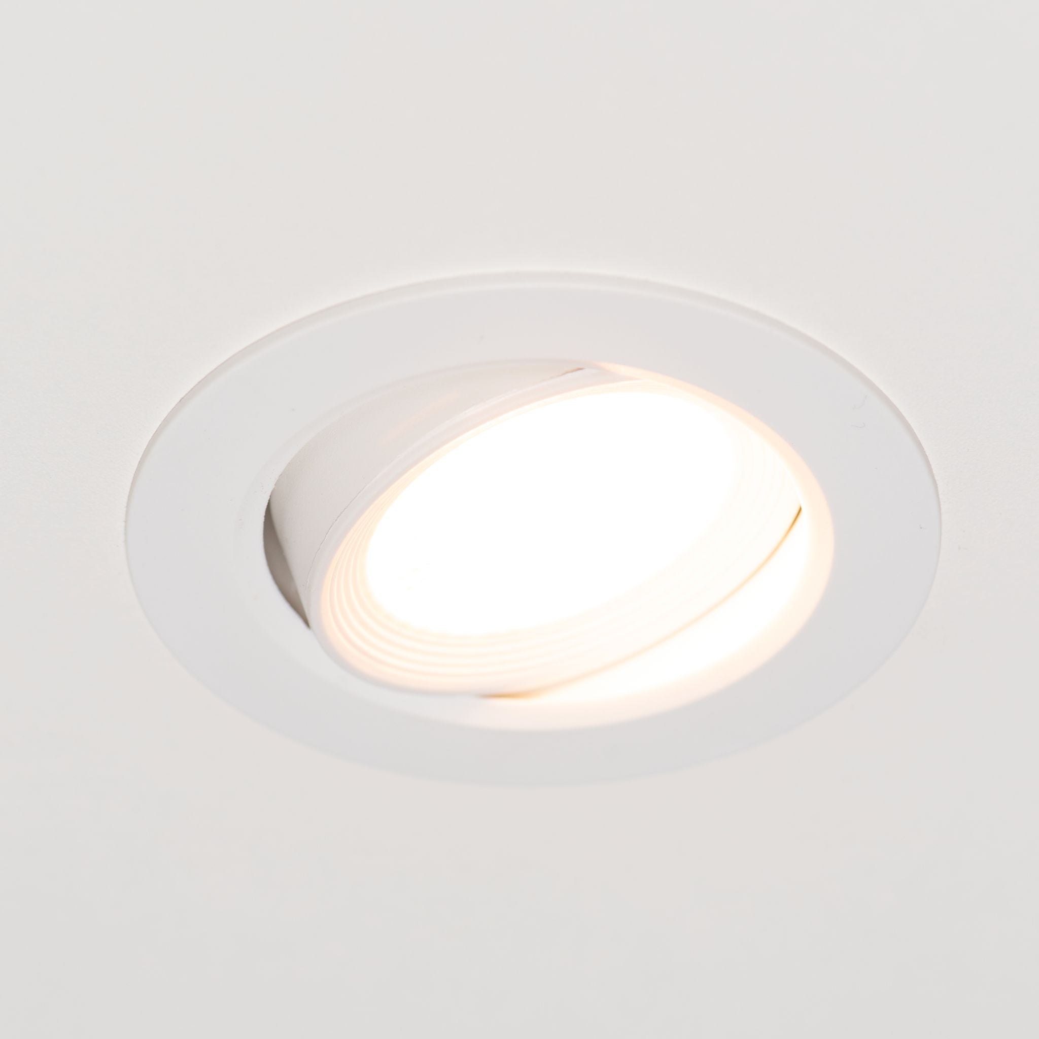 LED's Light 3-pack DimPro LED Inbouwspots Wit - Ø 68mm - Kantelbaar - Dimbaar - Warm wit Inbouwspots LED.nl