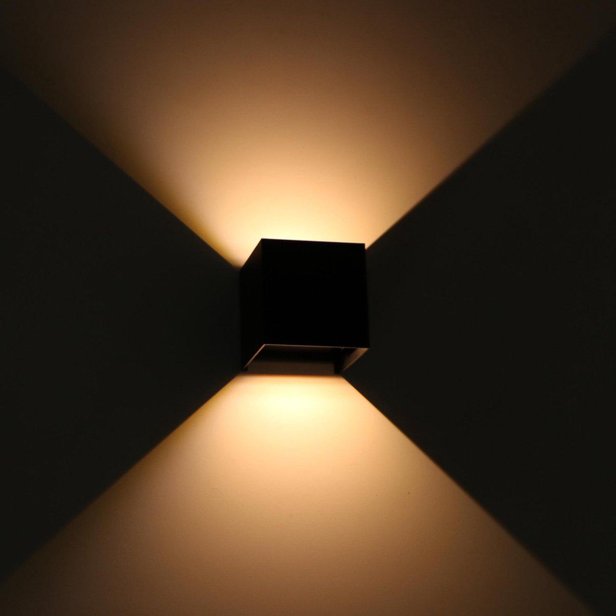 LED's Light Kubus LED Wandlamp voor buiten - Omhoog&Omlaag licht - IP65 - Zwart Wandlampen LED.nl