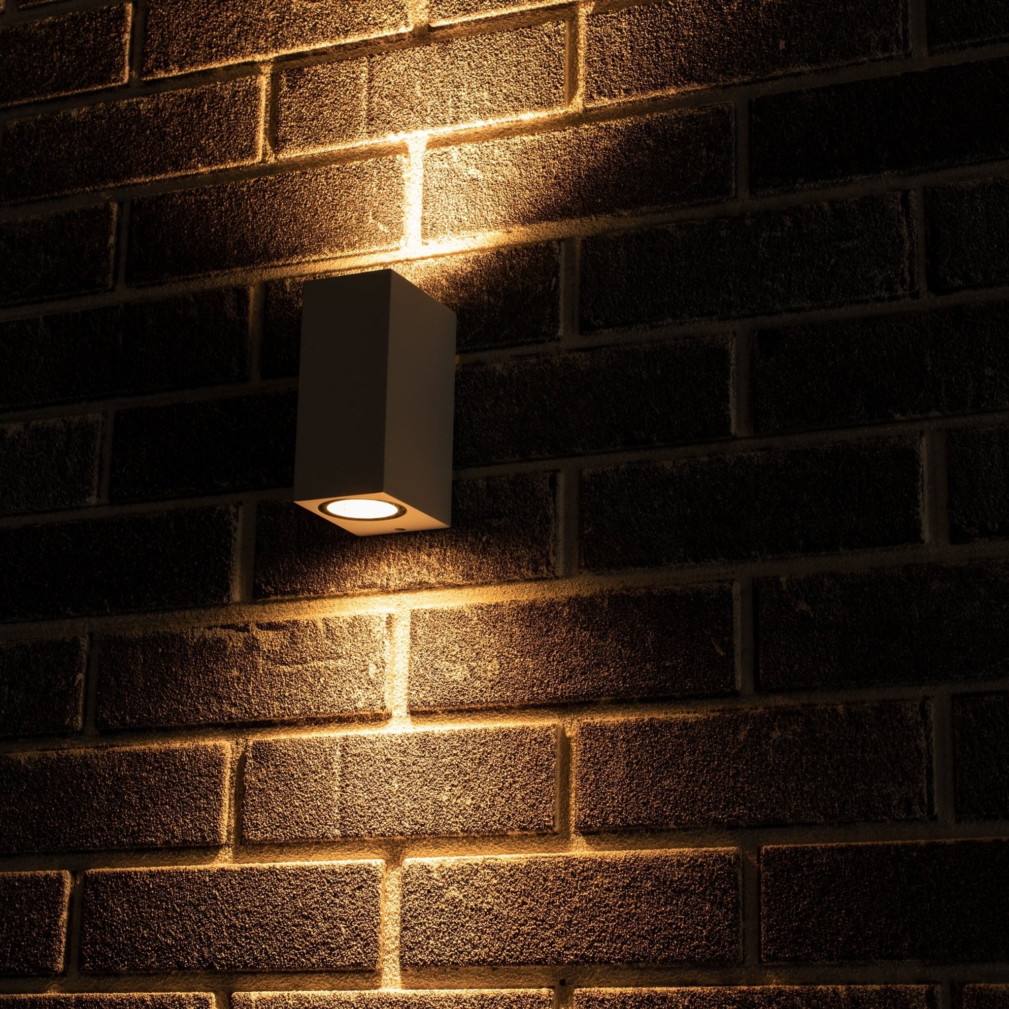 NØRD Up&Down - LED's Light LED Buitenlamp met GU10 fitting - Rechthoek - IP44 - Wit - Model Milaan Wandlampen LED.nl