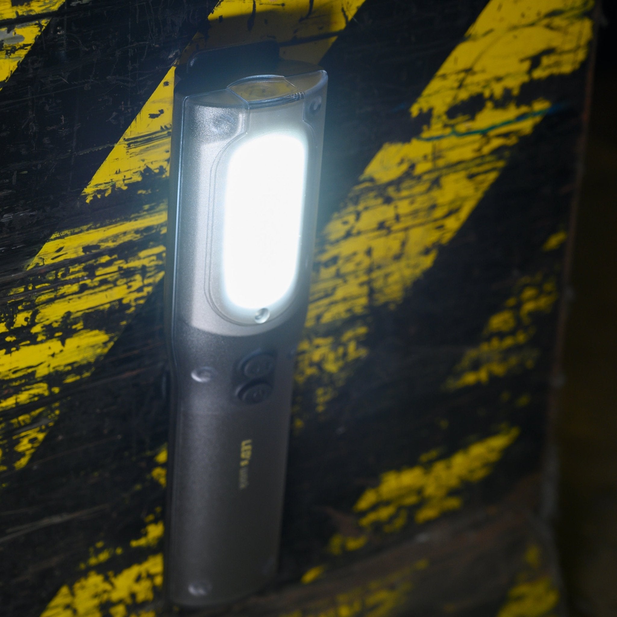 LED's Work Master LED Looplamp op Accu 1000 - Oplaadbaar & dimbaar - 2 lichtpunten Looplampen LED.nl