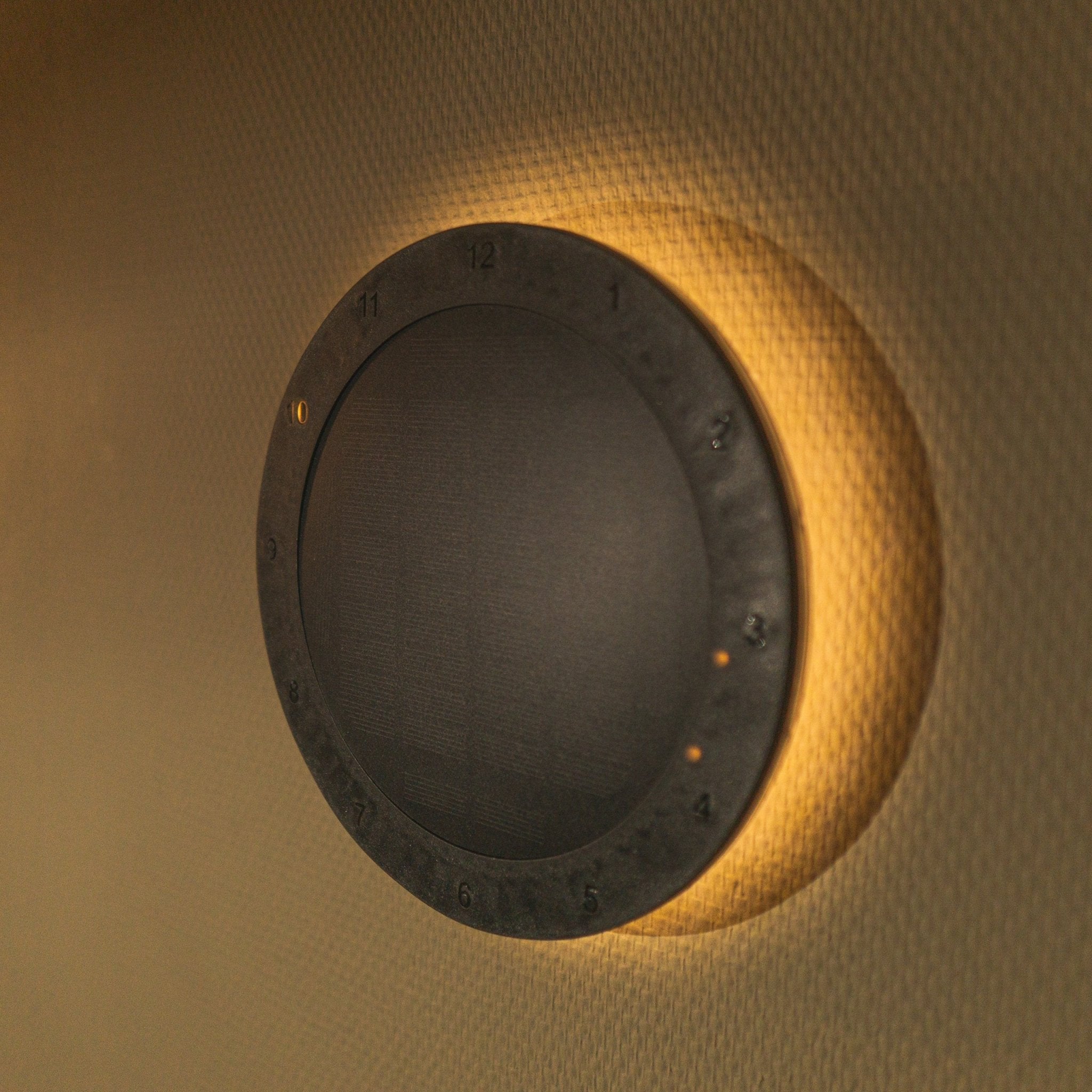 LED's Light Solar Wandklok voor Buiten - Draadloos op zonne-energie - Automatisch aan/uit - 22 cm Wandlampen LED.nl