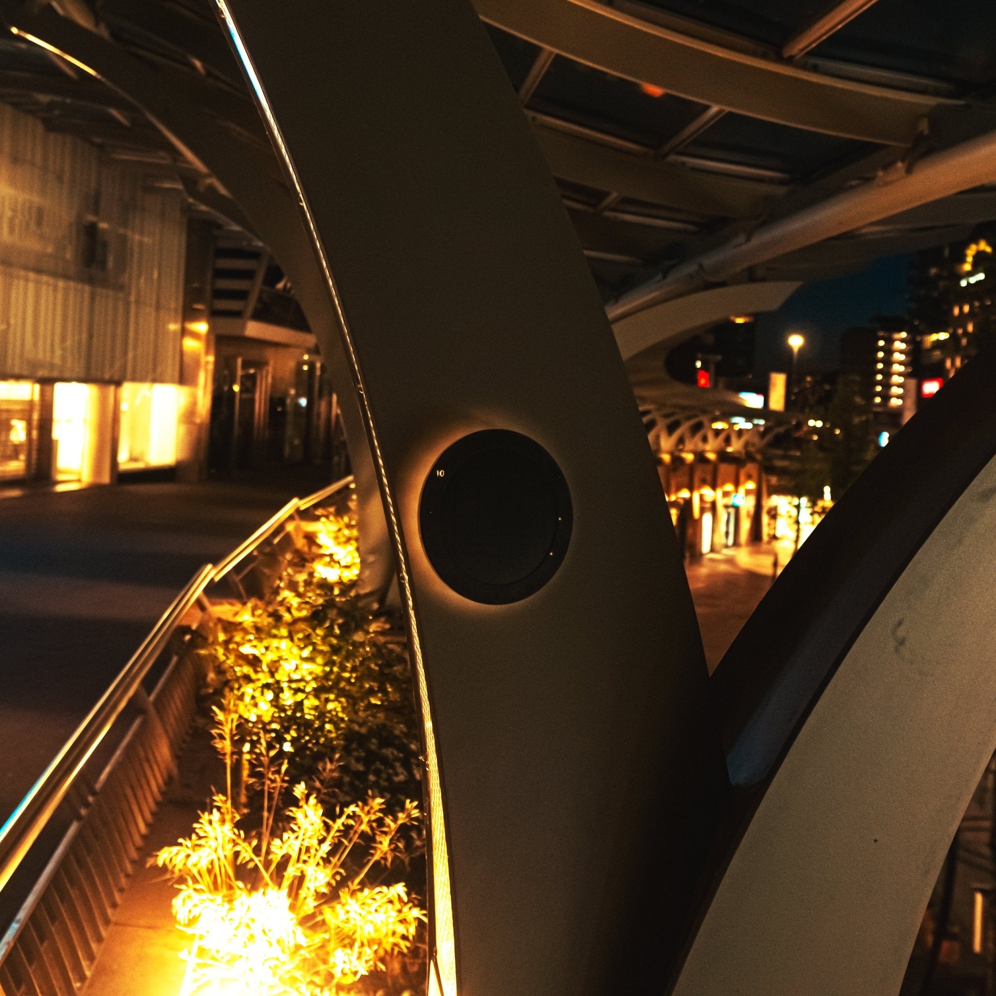 LED's Light Solar Wandklok voor Buiten - Draadloos op zonne-energie - Automatisch aan/uit - 22 cm Wandlampen LED.nl