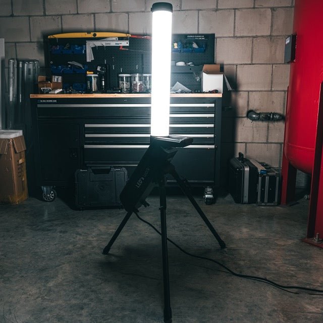 LED's Work Toren Bouwlamp 10000 - 360° gelijkmatige lichtverspreiding - IP54 waterdicht - 70W Bouwlampen LED.nl