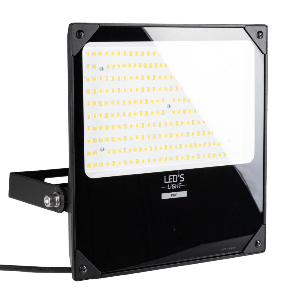 LED's Light Professionele LED Floodlight 37000 - 3 lichtstanden - Waterdicht - 200 watt - daglichtsensor Schijnwerpers LED.nl