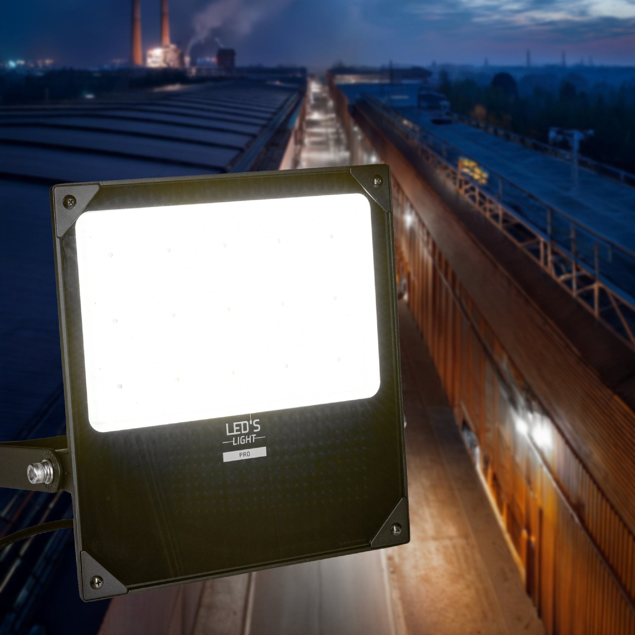 LED's Light Professionele LED Schijnwerper 28000 - 3 lichtstanden - Waterdicht - 200 watt Schijnwerpers LED.nl