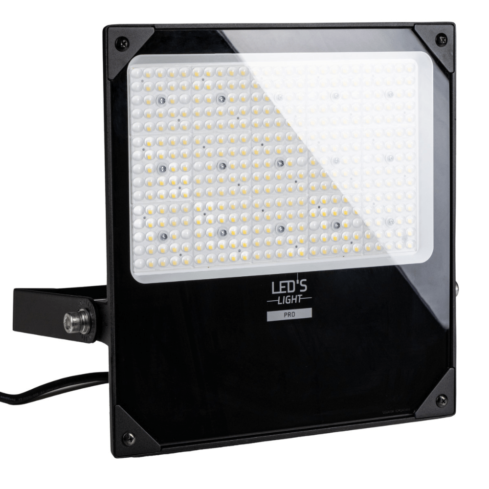 LED's Light Professionele LED Schijnwerper 28000 - 3 lichtstanden - Waterdicht - 200 watt Schijnwerpers LED.nl