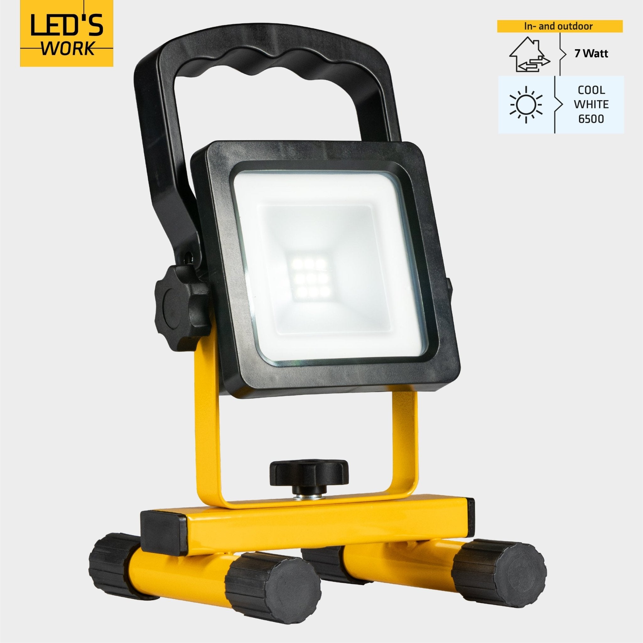 LED's Work draadloze LED Bouwlamp op accu 700 - Oplaadbaar en kantelbaar - Zwart geel - LED.nl