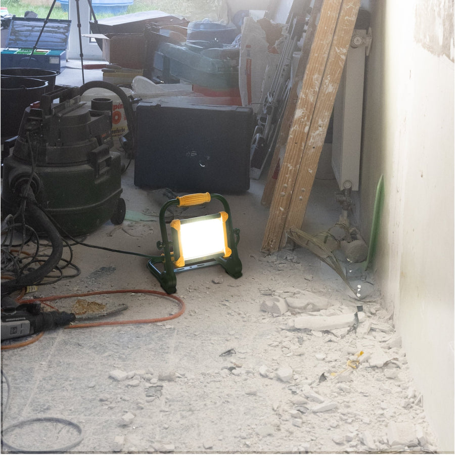 LED's Work Foldable Construction Lamp 3900 - 30W LED replaces 300W halogen - 3 meter cable - LED.nl
