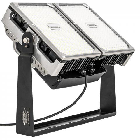 Ultra LED Floodlight 1000W - for construction sites, sports fields and stadiums - 155000 lumens - IP66 - LED.nl