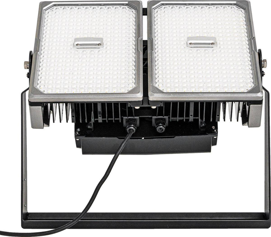 Ultra LED Floodlight 1000W - for construction sites, sports fields and stadiums - 155000 lumens - IP66 - LED.nl