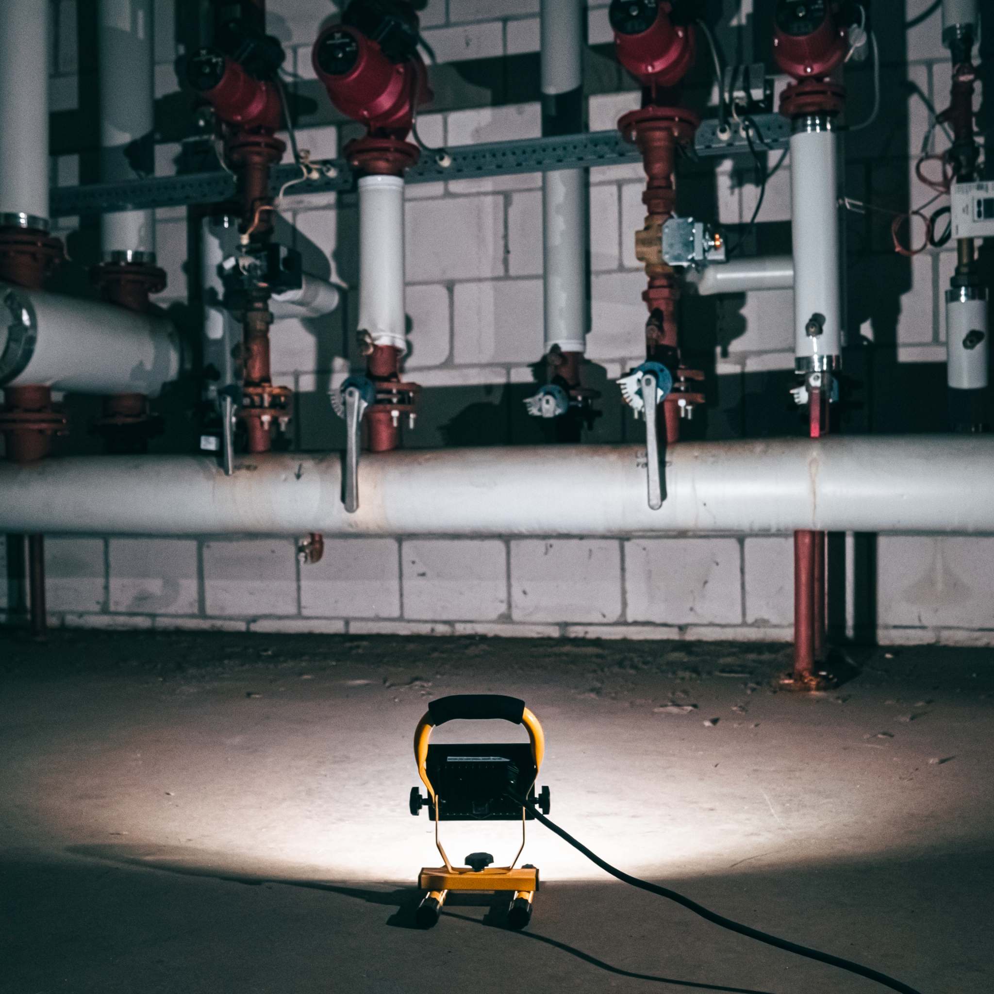 LED's Work - AC Werklamp - 10W 850lm 4000K Compacte LED Bouwlamp - Inklapbaar & Draaibaar Lichtbronnen Led.nl