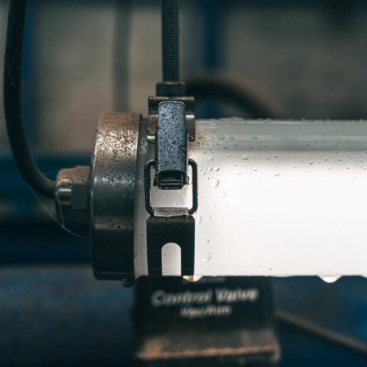 FarmPro LED TL armatuur 150 cm - Agrarische LED TL verlichting - Ammoniak- en waterbestendig - IP69K TL verlichting LED.nl