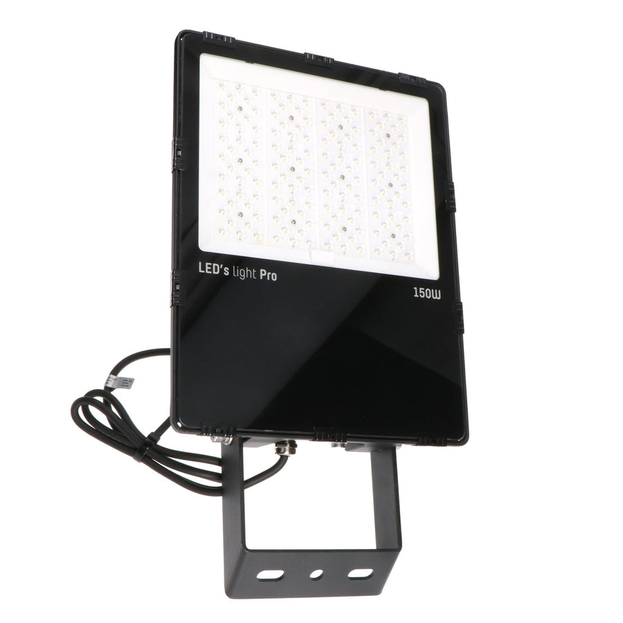HeavyDuty LED Floodlight 150W - Waterproof (IP66) &amp; Corrosion Resistant (C4) - Black - LED.nl