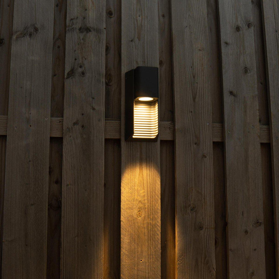 LED outdoor wall lamp with GU10 fitting - Stripes - Rimini - IP44 - Anthracite - LED.nl