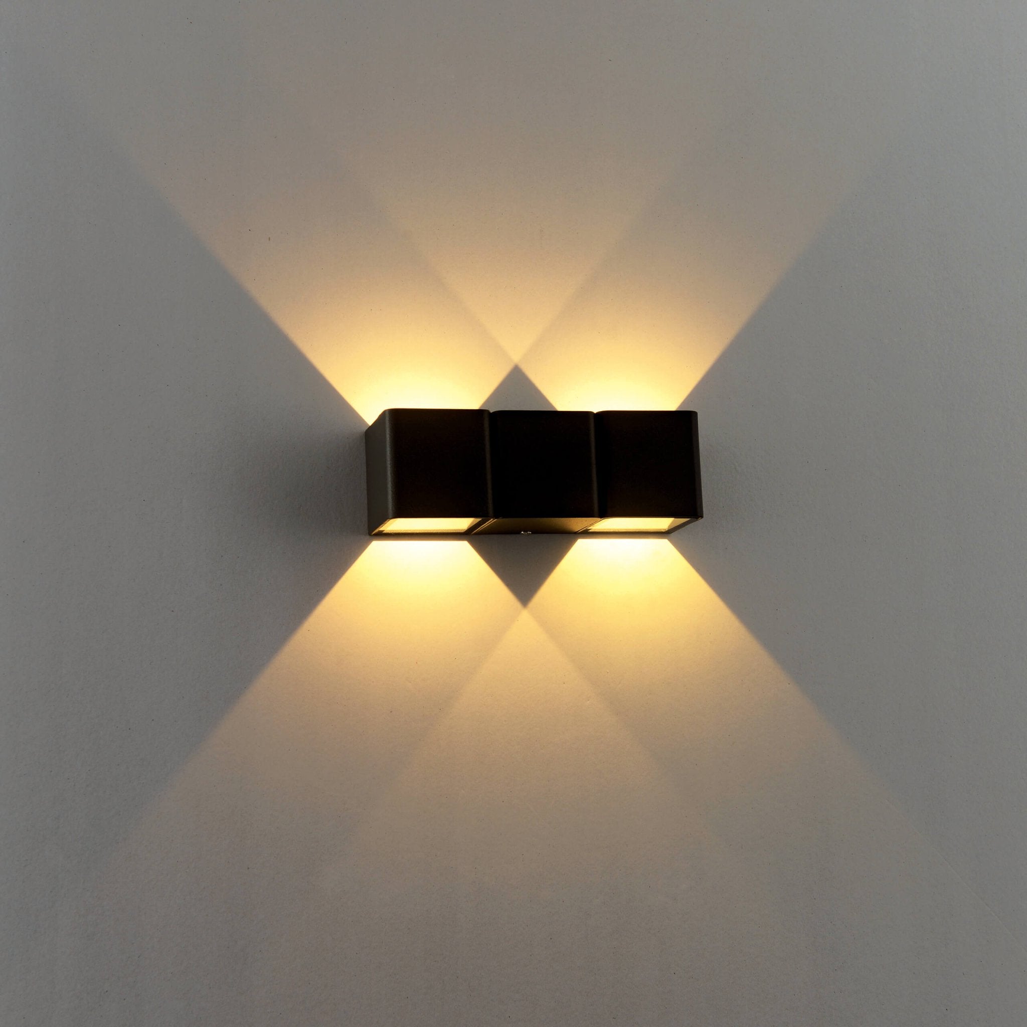 LED Wandlamp buiten - 4 lichts - Warm wit licht - IP54 - Aversa - Antraciet - LED.nl