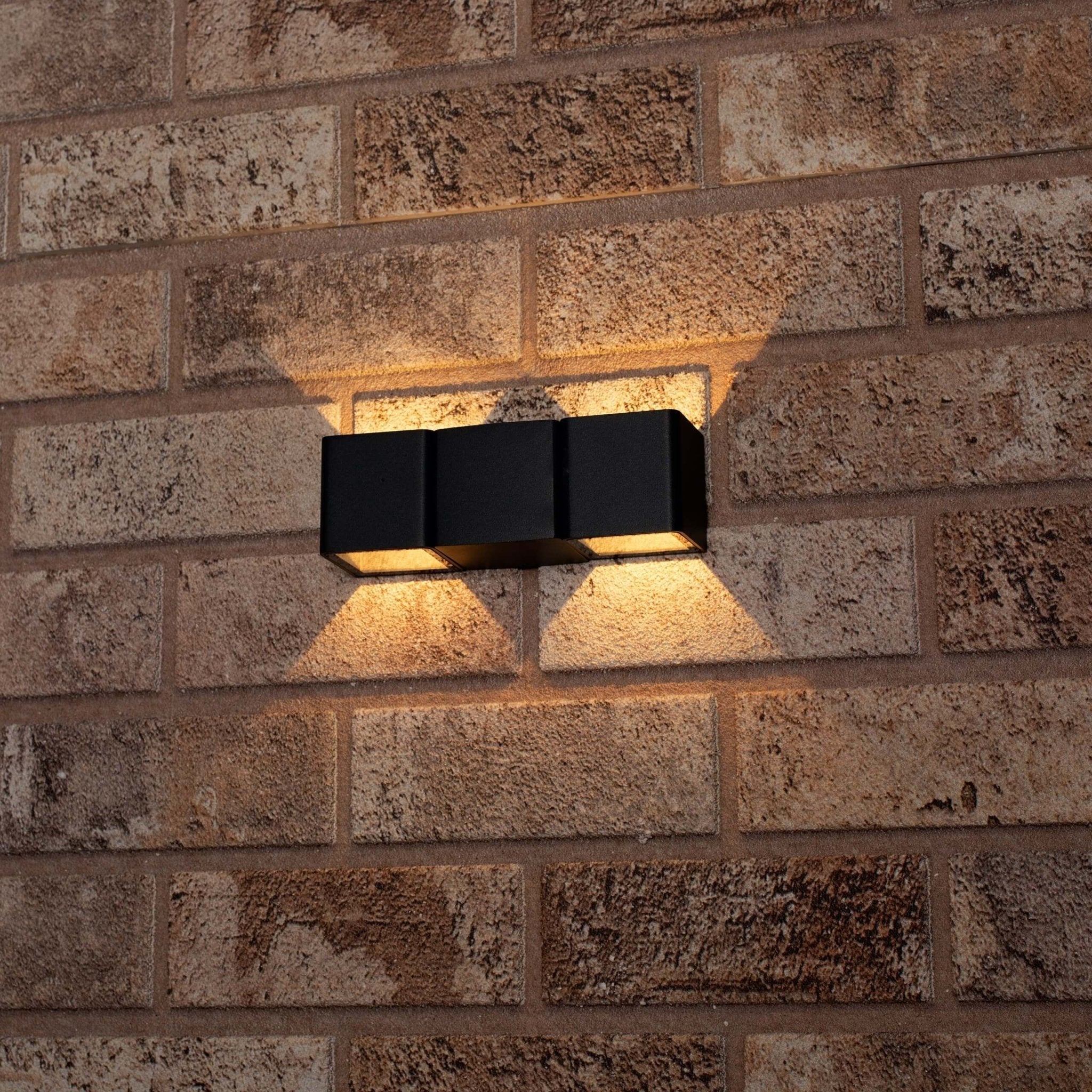 LED Wandlamp buiten - 4 lichts - Warm wit licht - IP54 - Aversa - Antraciet - LED.nl