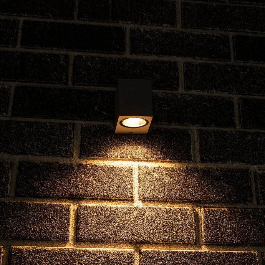 NØRD Down - LED Wandlamp buiten met GU10 fitting - Rome - Vierkant - IP44 - Grijs Wandlampen LED.nl