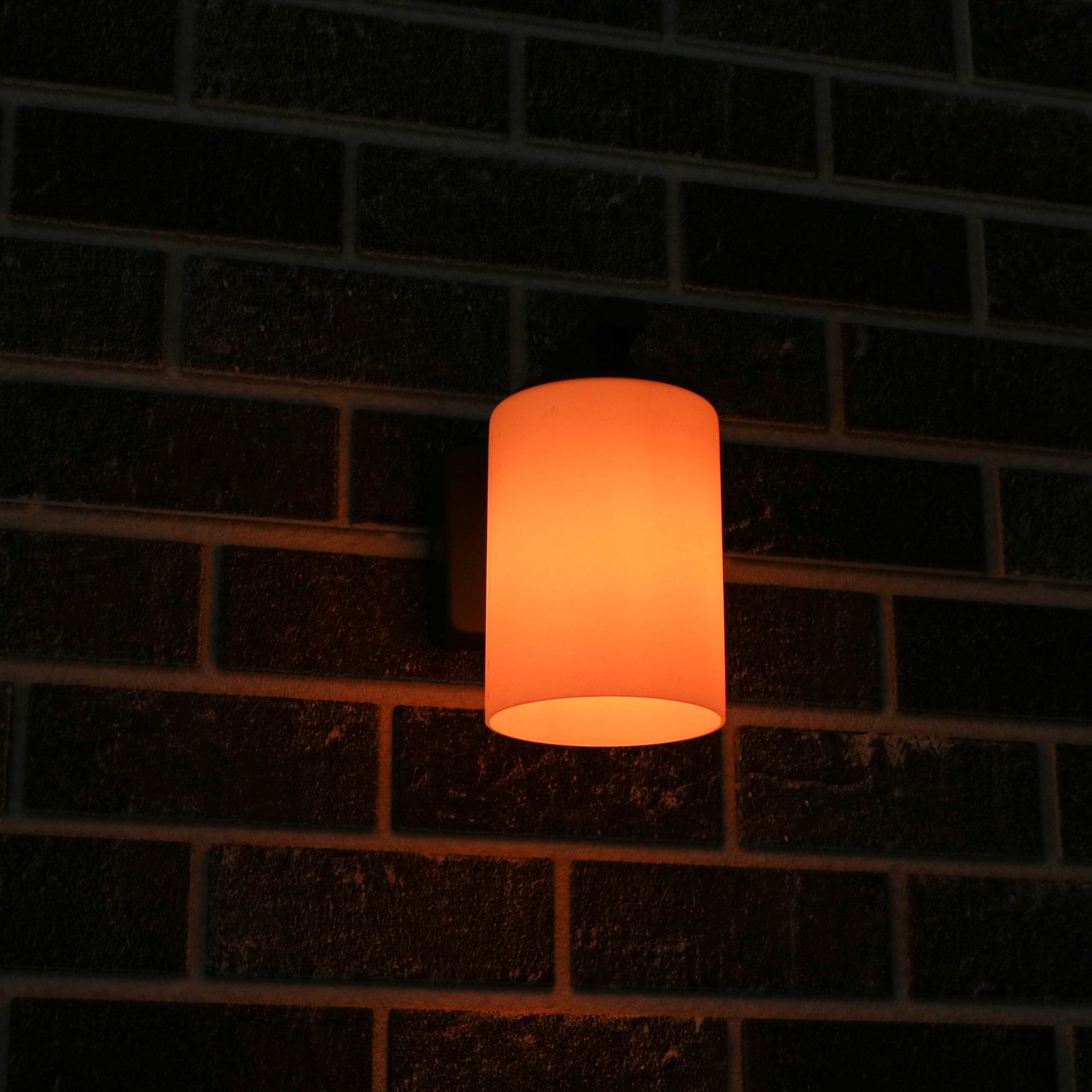 LED Wandlamp Milky met E27 fitting - Noto - IP44 - Antraciet - LED.nl