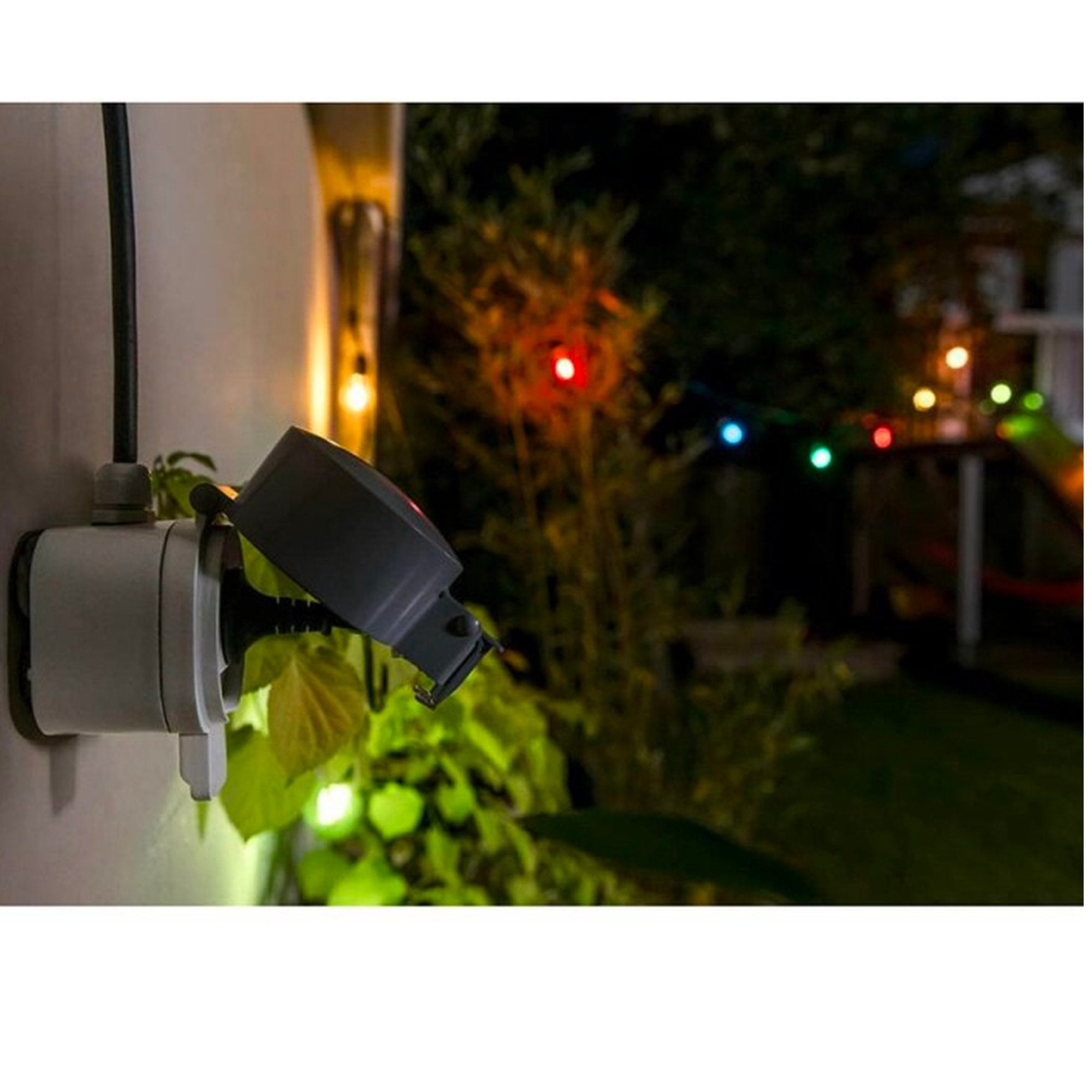 LEDVance Smart Buitenstopcontact met App - Aan- en uitschakelen met telefoon - IP44 LED.nl