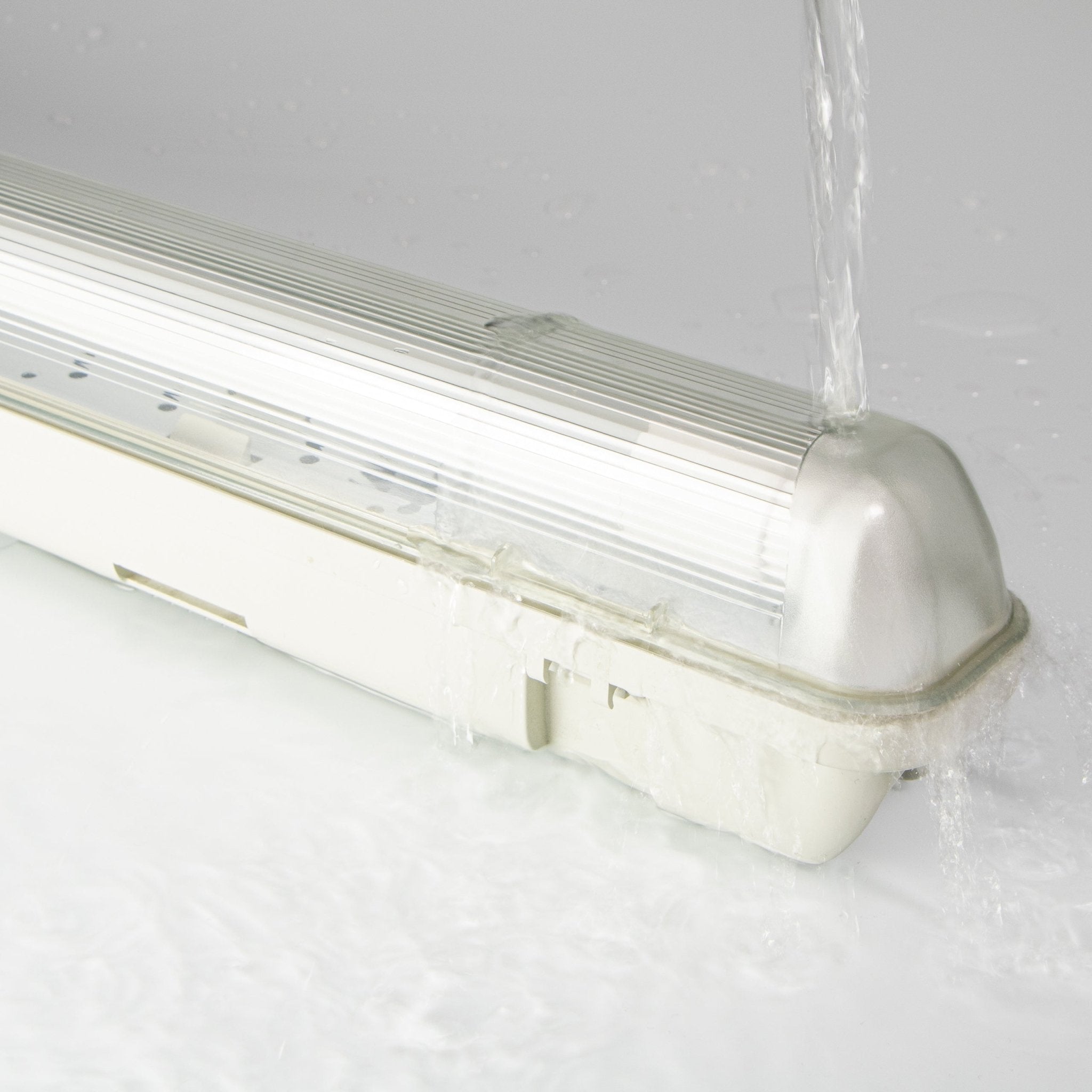 LED's Light LED TL verlichting met sensor 60 cm - Bewegingssensor en nachtsensor - Waterdicht - 1100 lm TL verlichting LED.nl