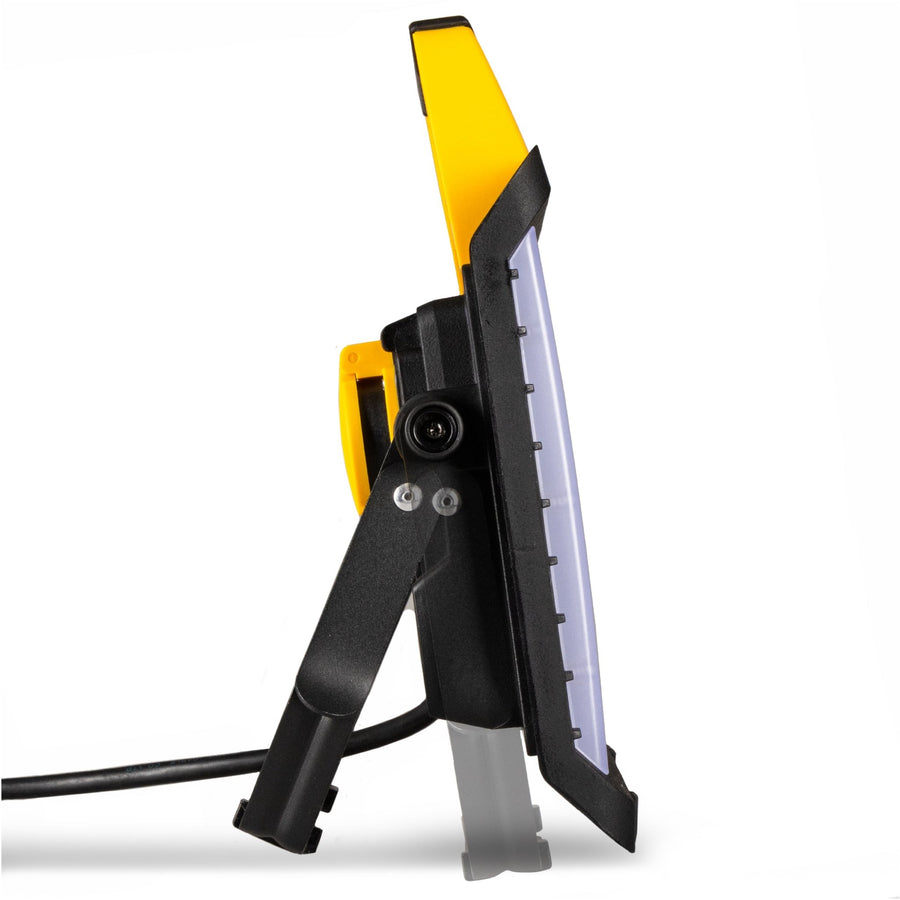 LED's Work Construction Lamp 5000 - 2 extra sockets - 5 meter cord - IP54 water and dust resistant - LED.nl