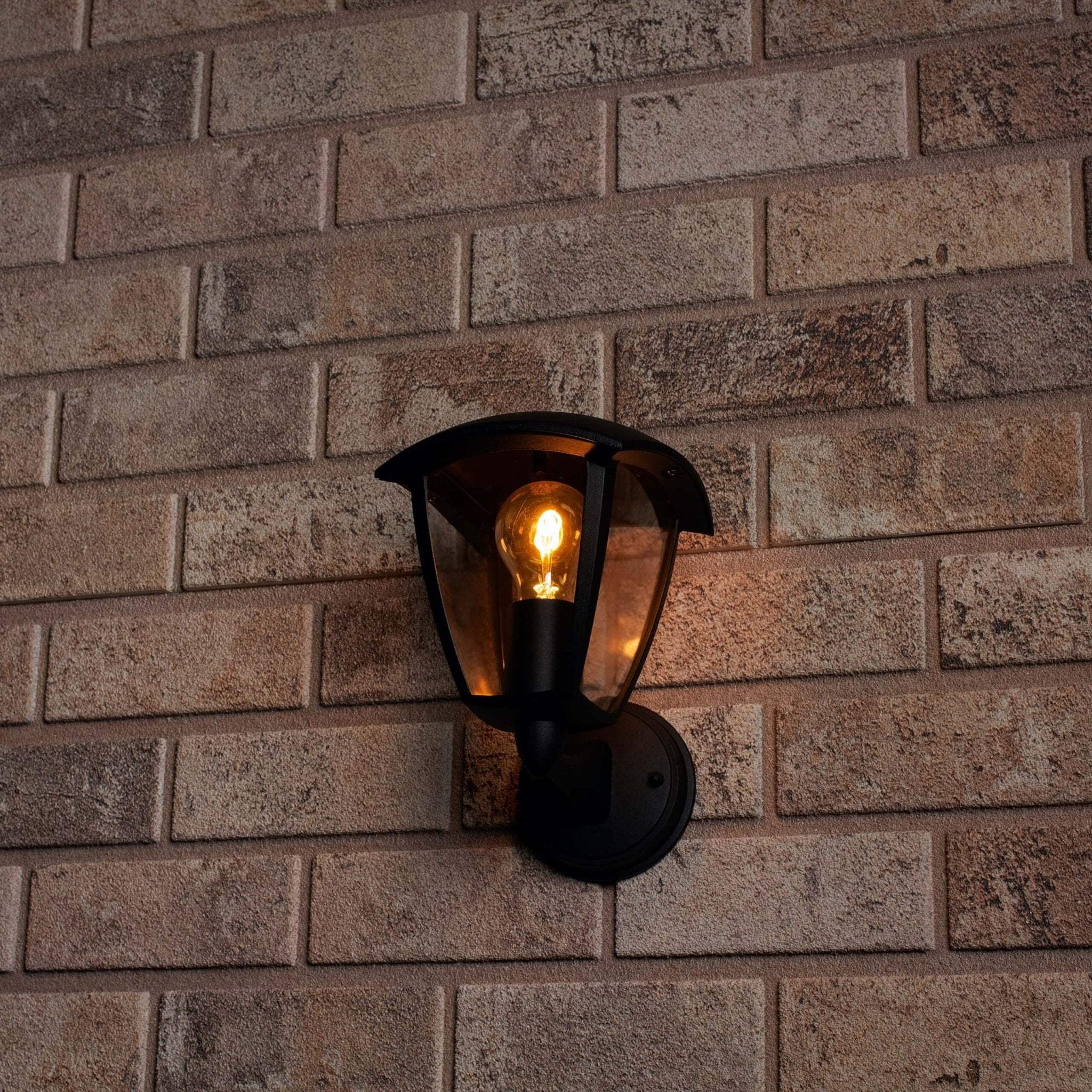 Retro LED Wandlamp met E27 fitting - Jesi - IP44 - Zwart Wandlampen LED.nl