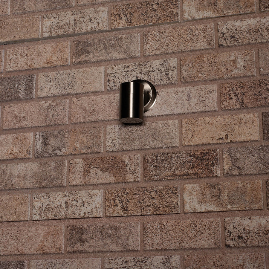 Stainless Steel LED Wall Lamp Outdoor - Spot with GU10 fitting - Model Monza - IP44 - Silver - LED.nl